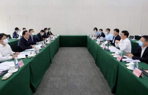 威海市長(zhǎng)到成山集團(tuán)調(diào)研 威海市長(zhǎng)到成山集團(tuán)調(diào)研