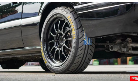森麒麟旗下路航賽車運動輪胎簽訂合作大客戶