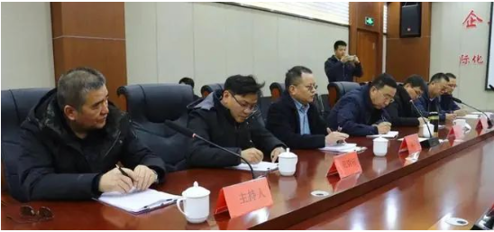 中化二建集團(tuán)有限公司第五分公司總經(jīng)理韓亞軍表示，蘭州金剛輪胎有限責(zé)任公司改擴(kuò)建項(xiàng)目是甘肅省重點(diǎn)工程，此次達(dá)成的戰(zhàn)略合作，將加大人力物力投入，以一流的管理、一流的技術(shù)、一流的服務(wù)，與相關(guān)單位密切配合，把項(xiàng)目建設(shè)成為精品工程。