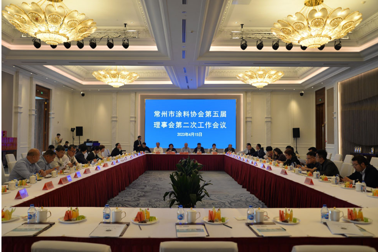 在實地參觀后，參會嘉賓圍繞產品技術相關話題開展了深入交流，分享自己的觀點和感觸。